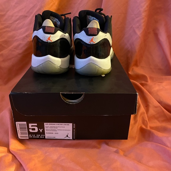 AIR JORDAN 11 RETRO LOW GS 'INFRARED 23' - Picture 2 of 10